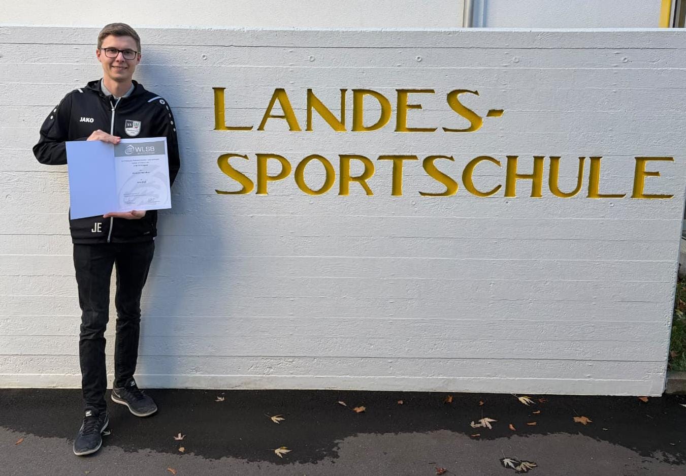 Jonas Eisch mit Ehrenamts-Stipendium der WLSB Sportstiftung ausgezeichnet Jonas Eisch mit Ehrenamts-Stipendium der WLSB Sportstiftung ausgezeichnet